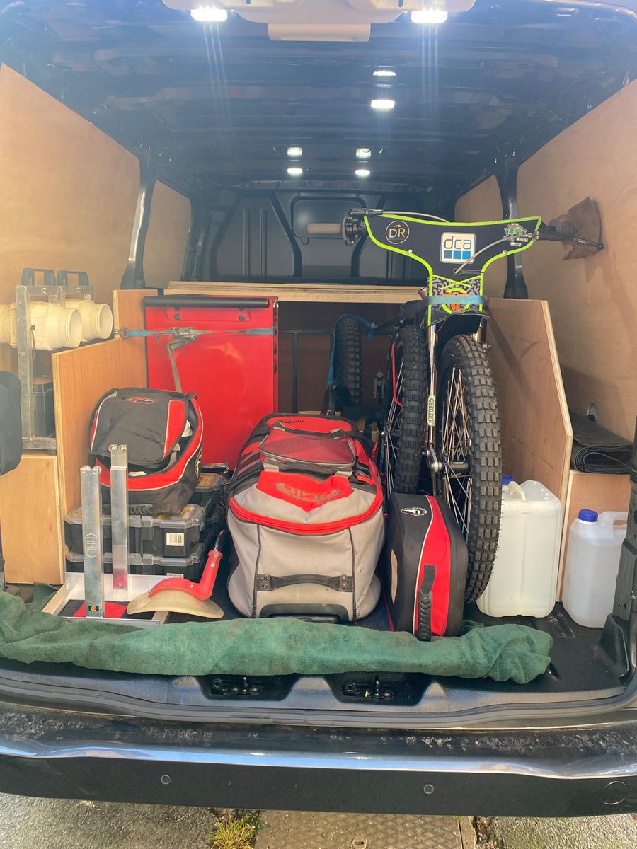 Max Perry Racing tweet media