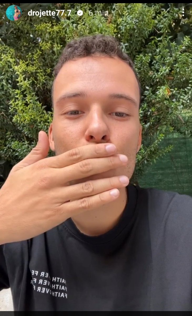 veve gatto nero 17 🐈⬛ tweet media