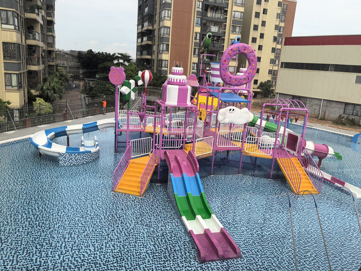 GuangzhouQbhhv's tweet image. Introducing our Mini Combined Water Slides—exclusive equipment designed for kids' water parks! Enhance fun and safety for young thrill-seekers. Dive into adventure!  🌊 #WaterFun #KidsPlay #WaterSlides