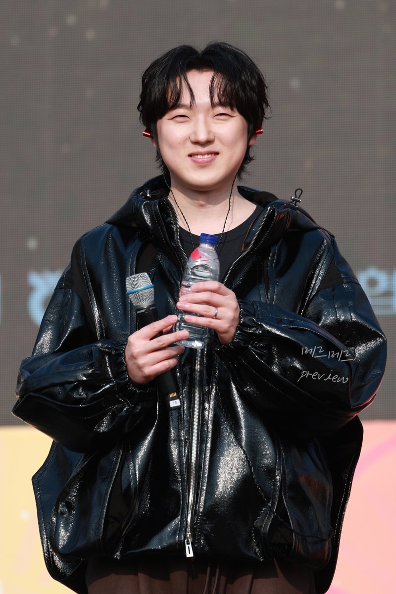 메르메르 tweet media