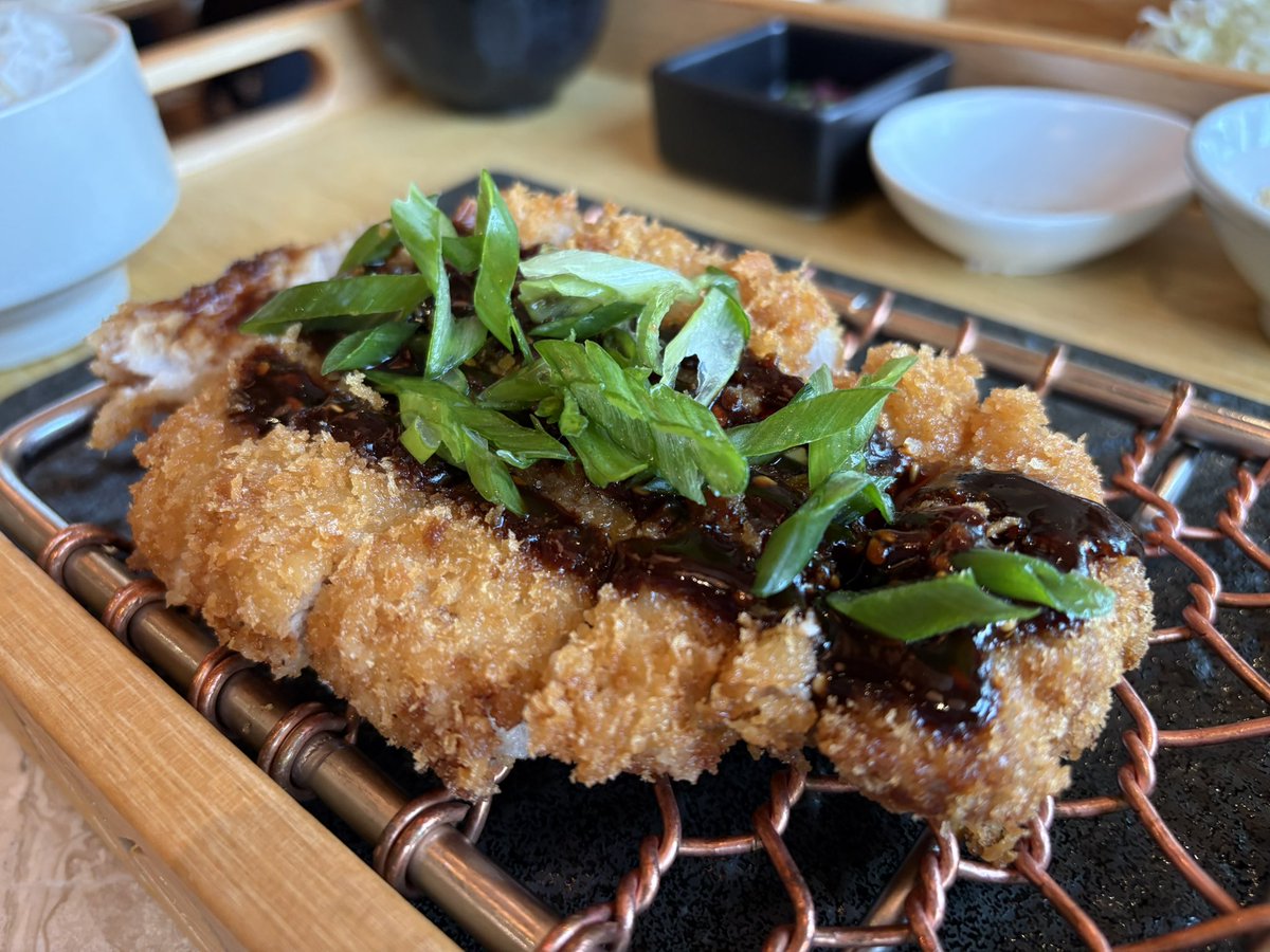 想吃Poutine的阿尔酱🐧🐰🍟 tweet media