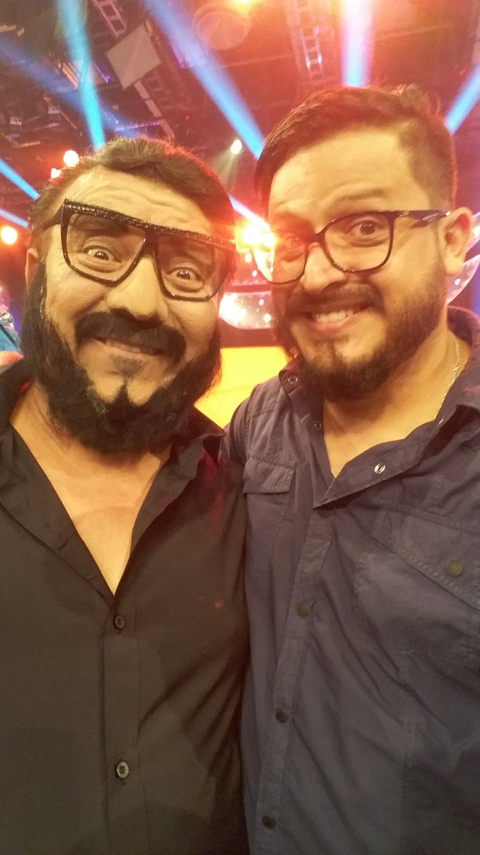 ELSEIJITAS's tweet photo. Un fuego!, hermano lindo!, hay q apoyar!!!, deja pues!!!!.... todas tus frases regresan a mi mente esta larga noche... "Yo de Huaral, tu de Huaraz una sola letra nos separa hermano",
Justamente ese enorme corazón bondadoso decidió q tenìas q partir https://t.co/TfRKUCNheI