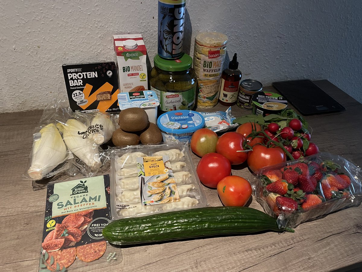 Brezelschwester 🌻 EDtwt/Gymbro 🍂-56Kilos/-123lbs tweet media