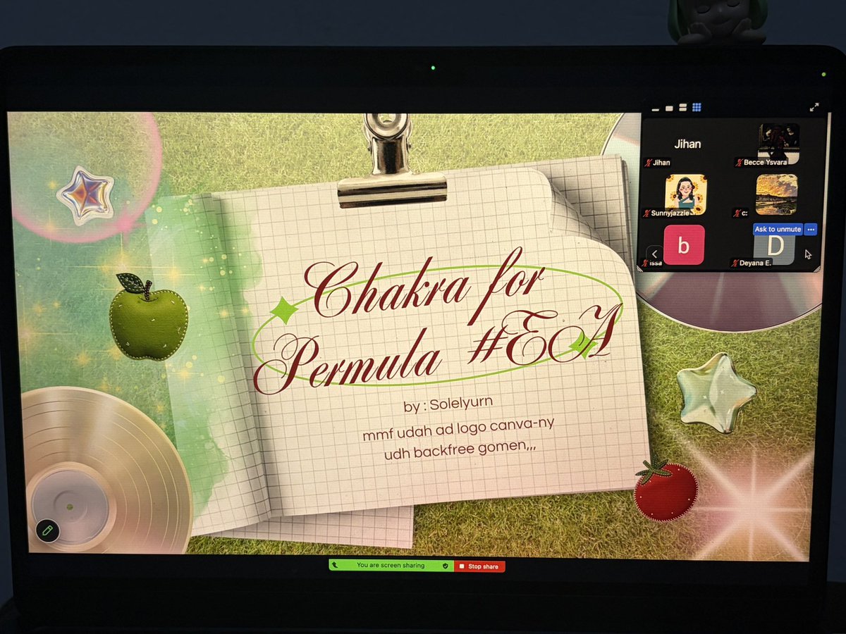 reikoo: tarot and crystals, open! 🌺 tweet media