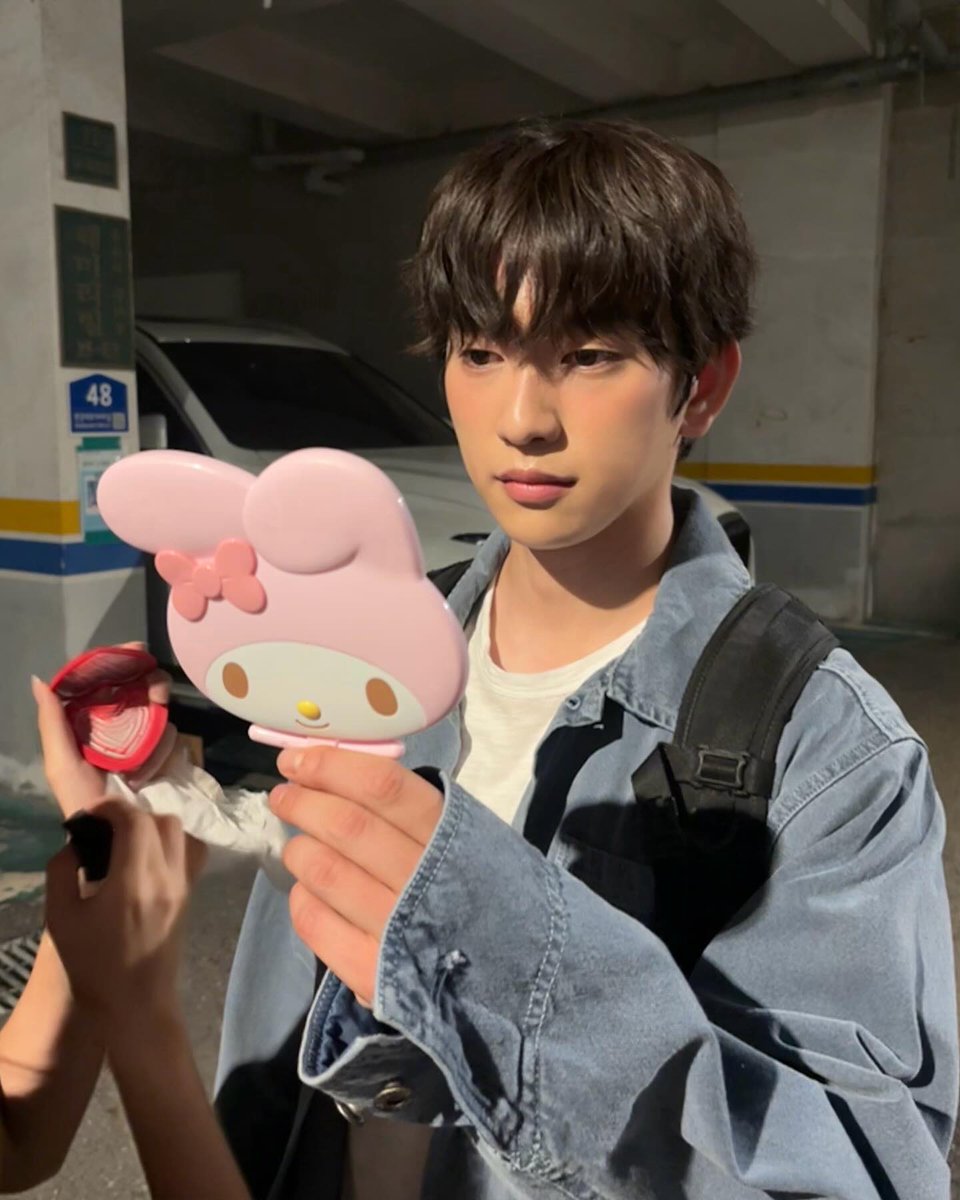 진영이님 사진 올리오니까 야구도 이김🫰🏻🫰🏻🫰🏻