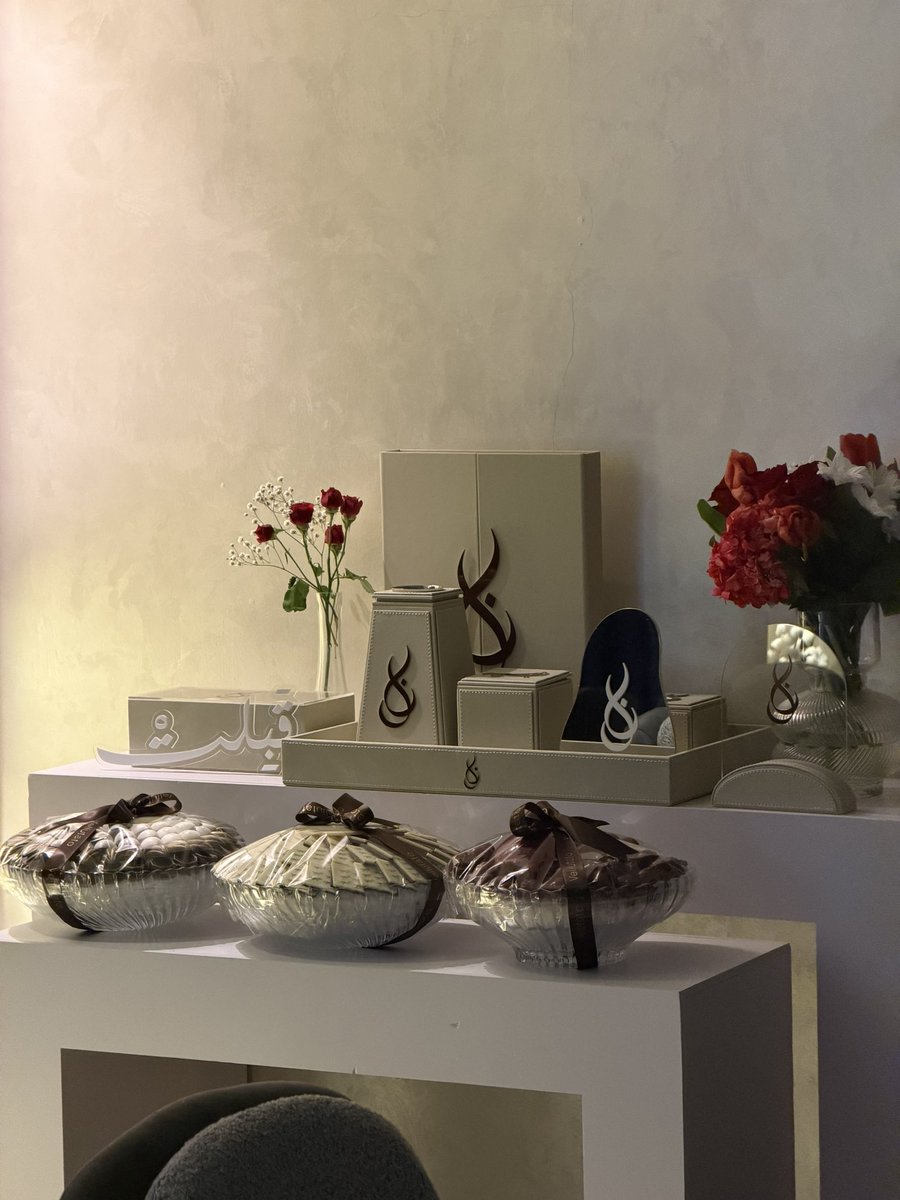 zee 🐈‍⬛ tweet media