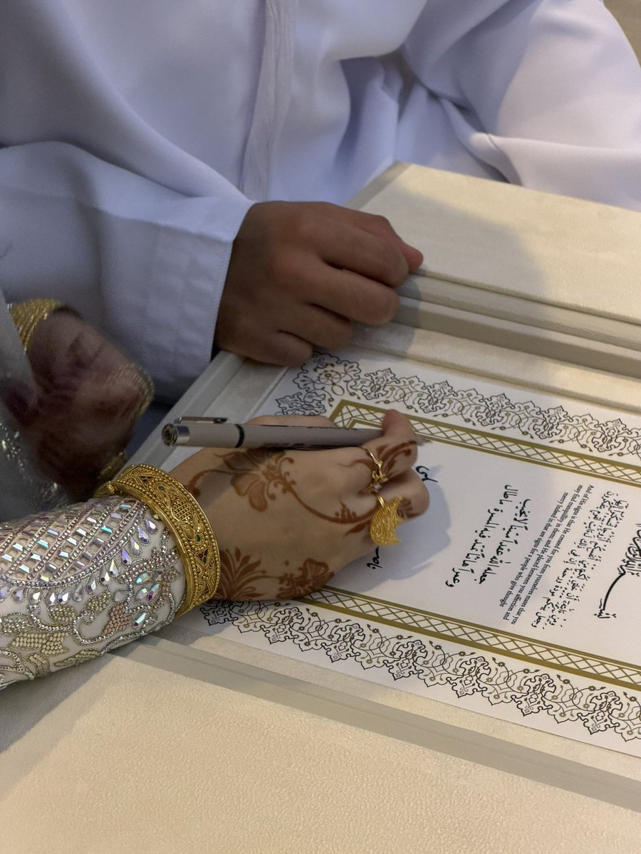 zee 🐈‍⬛ tweet media