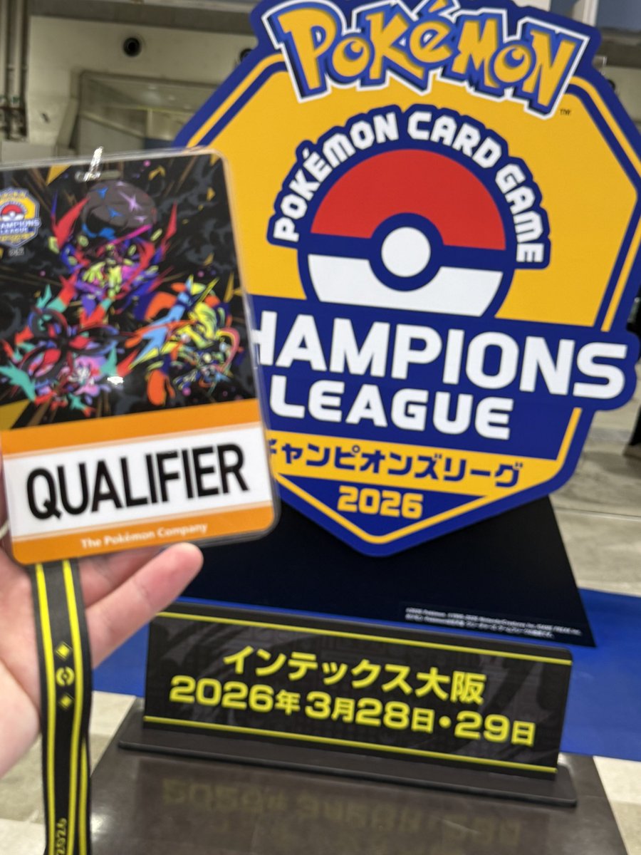 ひろとん tweet media