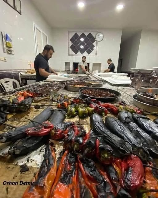 DENİZ_TOPRAK2 tweet media