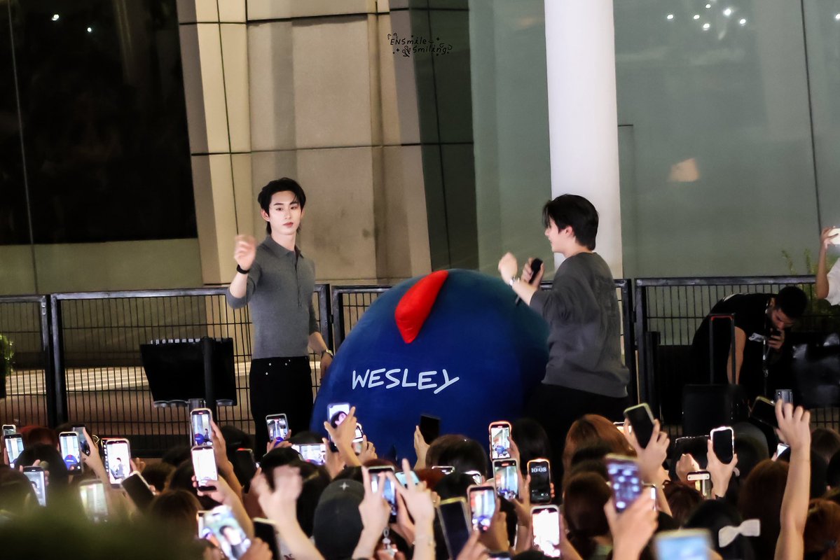 SmileSmiling ˚◡̈ tweet media