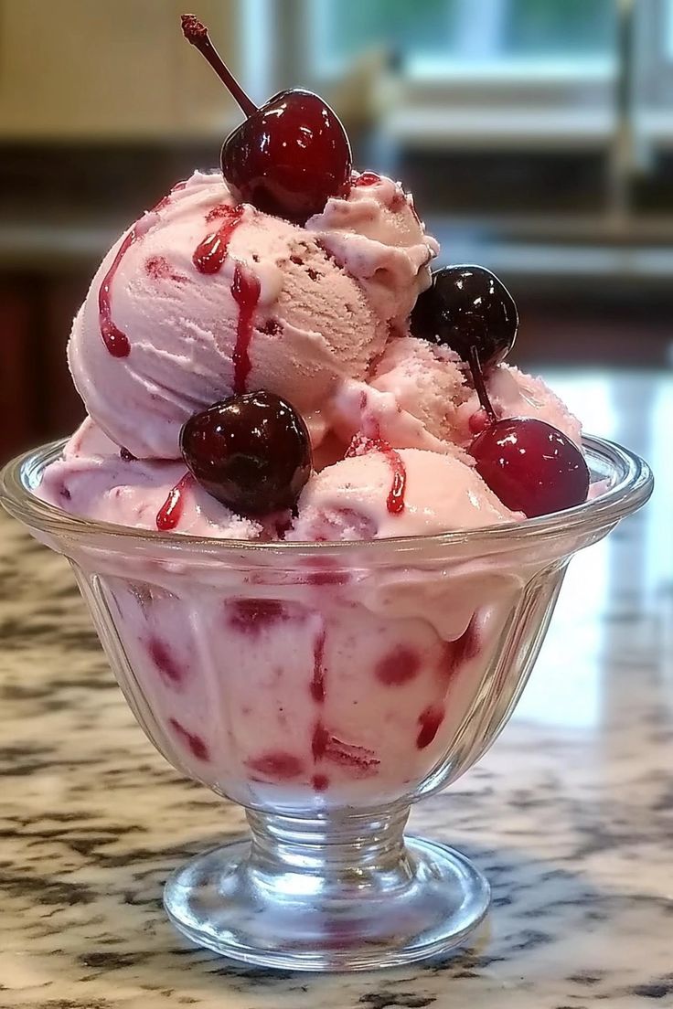 Dessert Diaries tweet media