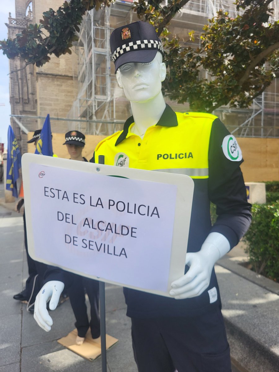 PoliciaSevillaCSIF tweet media