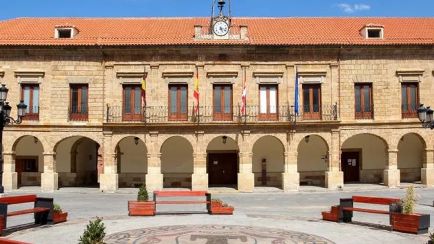 ʜᴇʀQʟᴇs tweet media