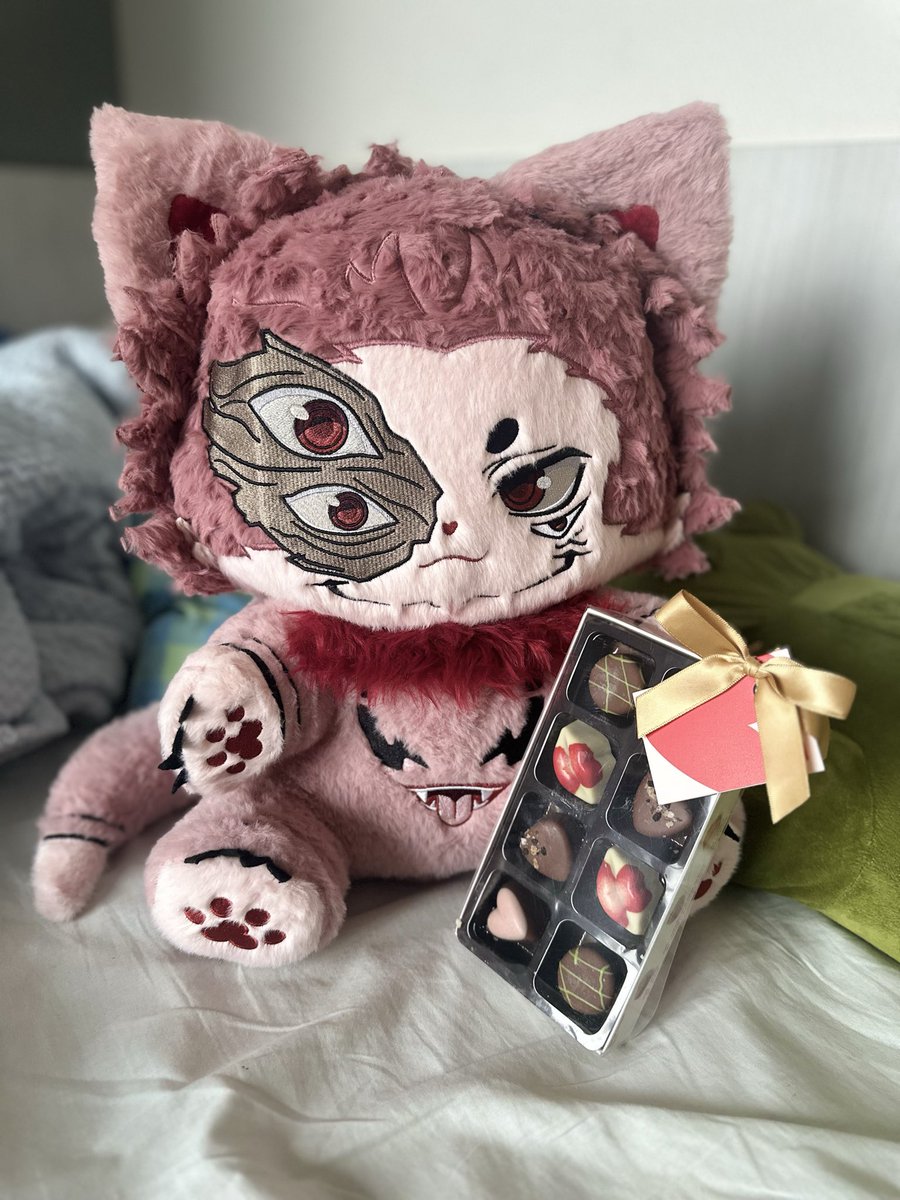 superboy prime tweet media