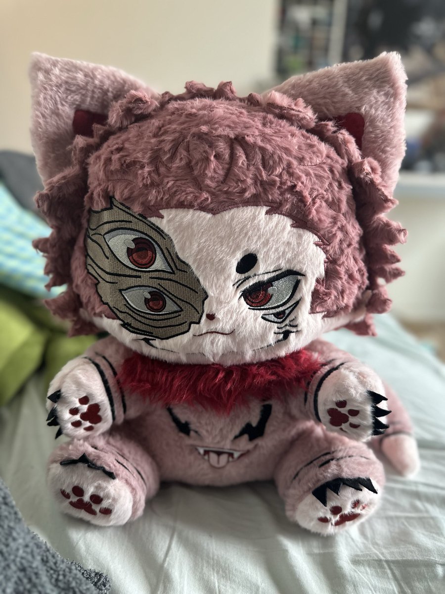 superboy prime tweet media