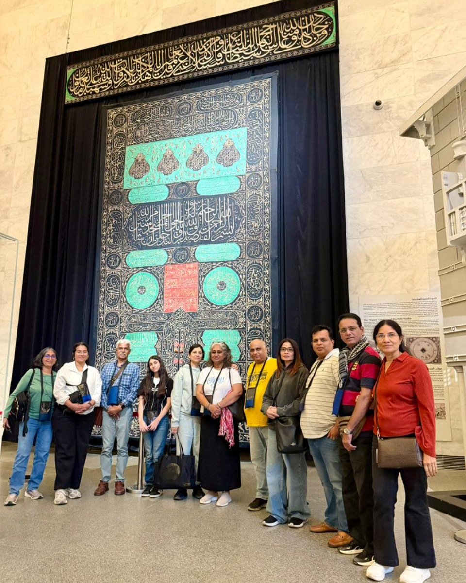 Travel With KHAKI tweet media