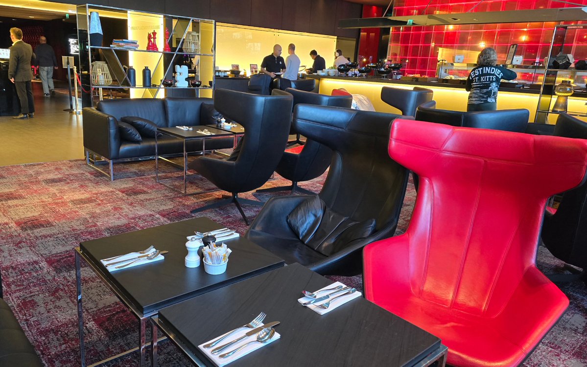 Celebration Hardee tweet media