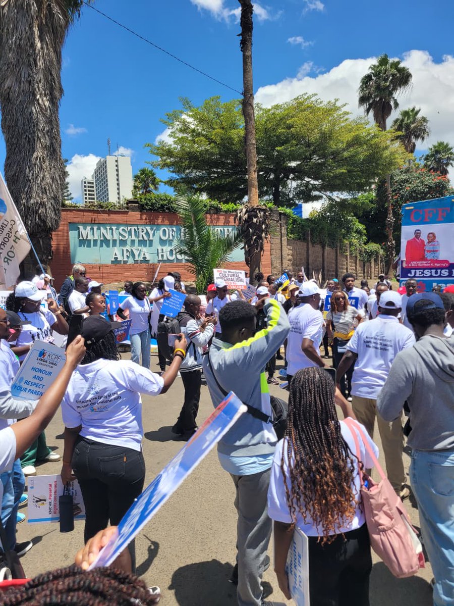 Star Girl 🌺 tweet media