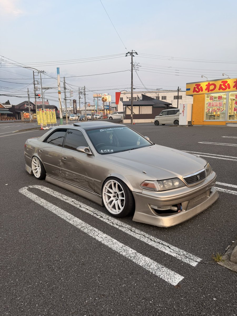 あかがわ tweet media