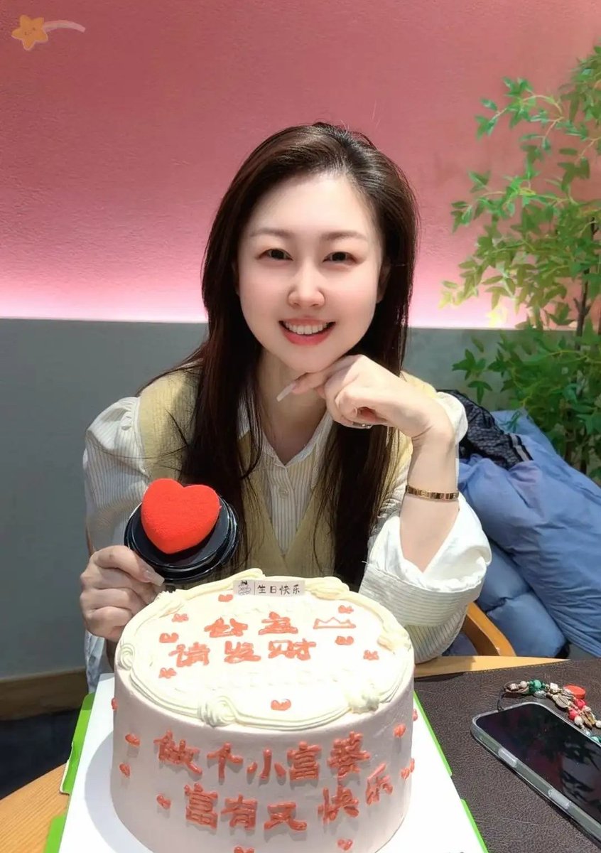 广州可屌良家熟女 tweet media