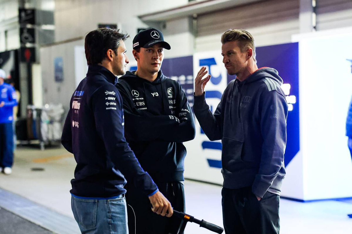 ari 🦄✨ tweet media