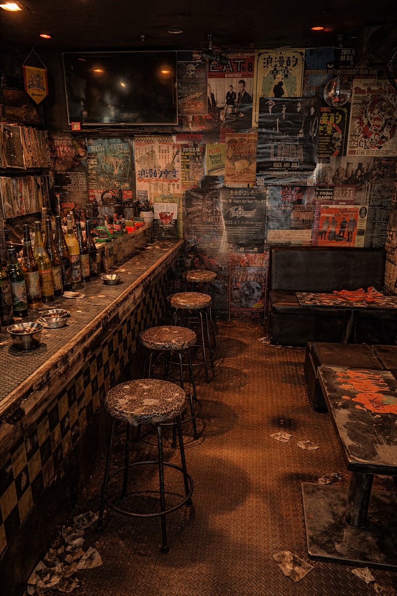 bar_sdr's tweet image. 03/28(土)OPEN 21:00
桜が咲き始めてますね
今夜も素晴らしい夜を
明日はYESでDJします
カッコいい音楽いっぱい聴けます
待ってます
本日もよろしくお願いします！
#barsdr