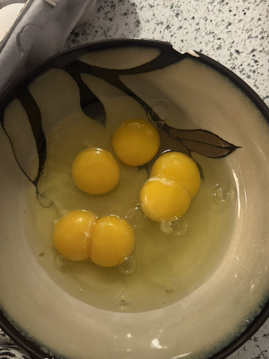 Big Berry tweet media