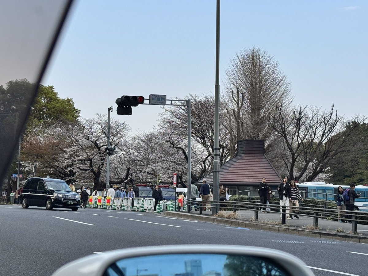 総支配人 tweet media