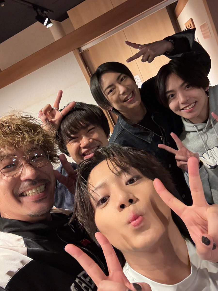 鳥越裕貴 tweet media