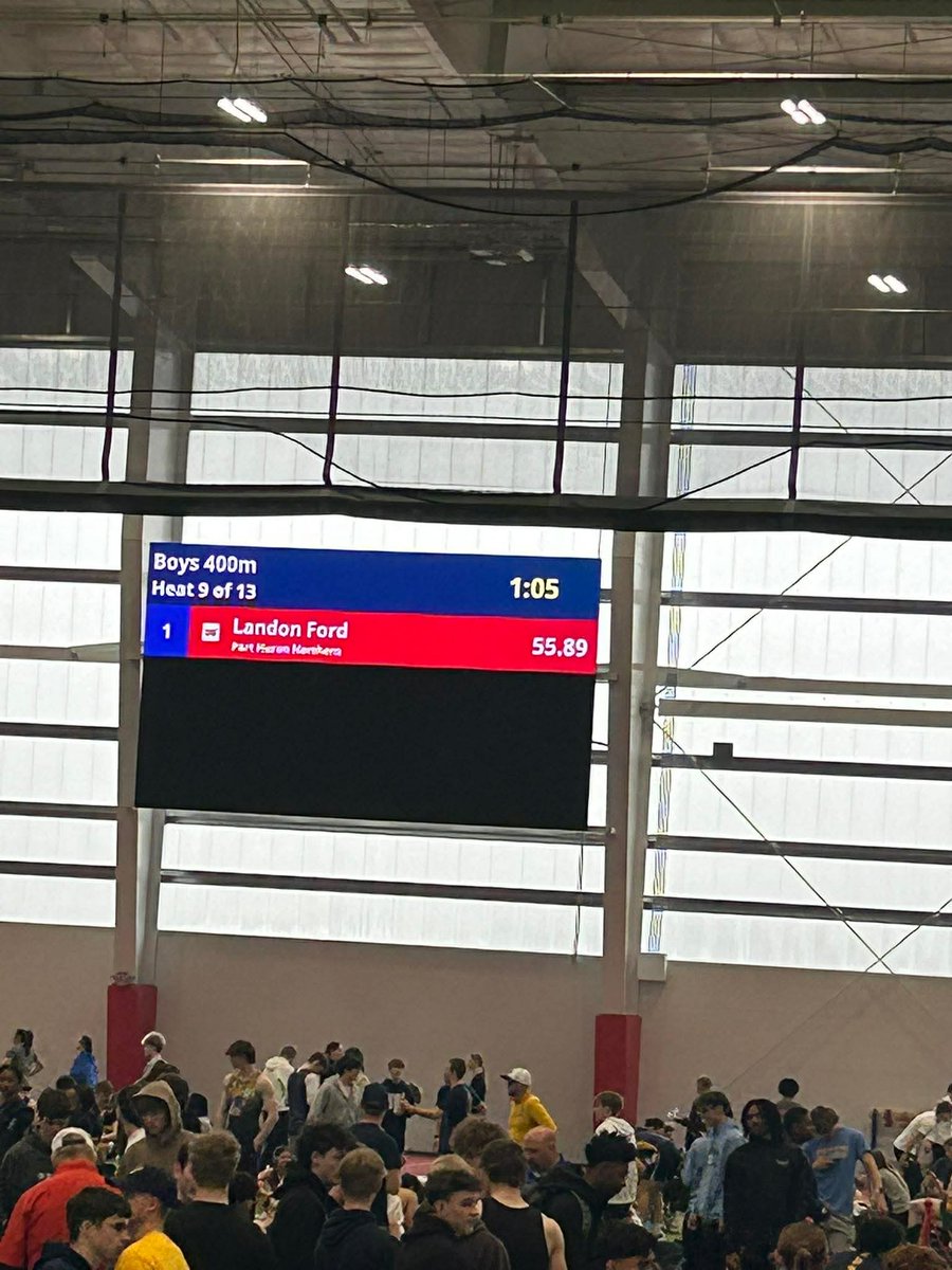 LandonFord07's tweet photo. Traveled down to SVSU for an invitational meet and competed in the 400m and 4x300m relay. Incredible experience representing my school and testing myself against top competition in my state. #FreshmanYear #400m #GodIsGood https://t.co/jEYzFaQSLi