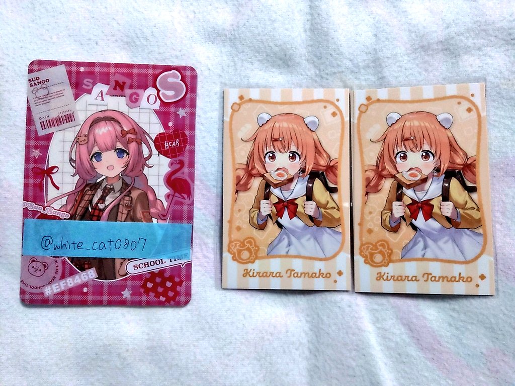 しろねこ tweet media