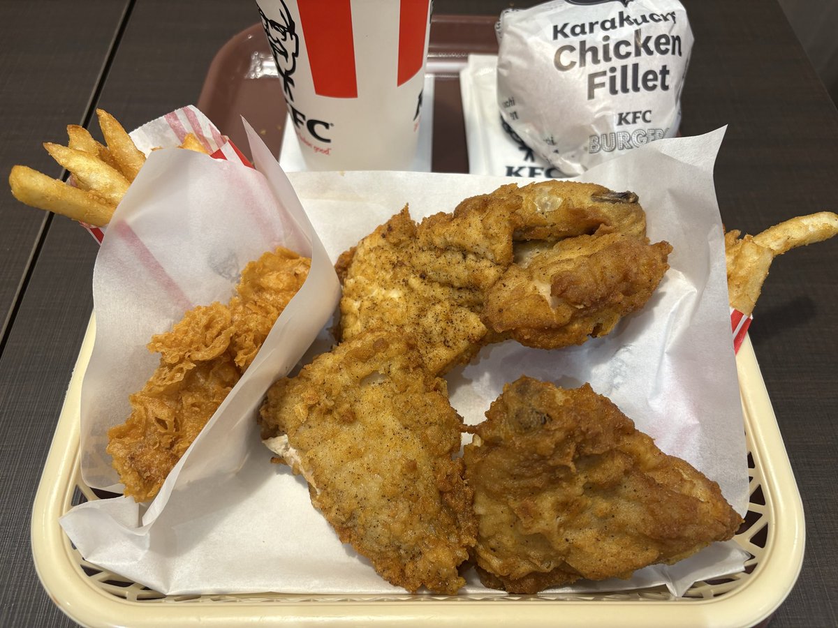 ベリツヨス tweet media