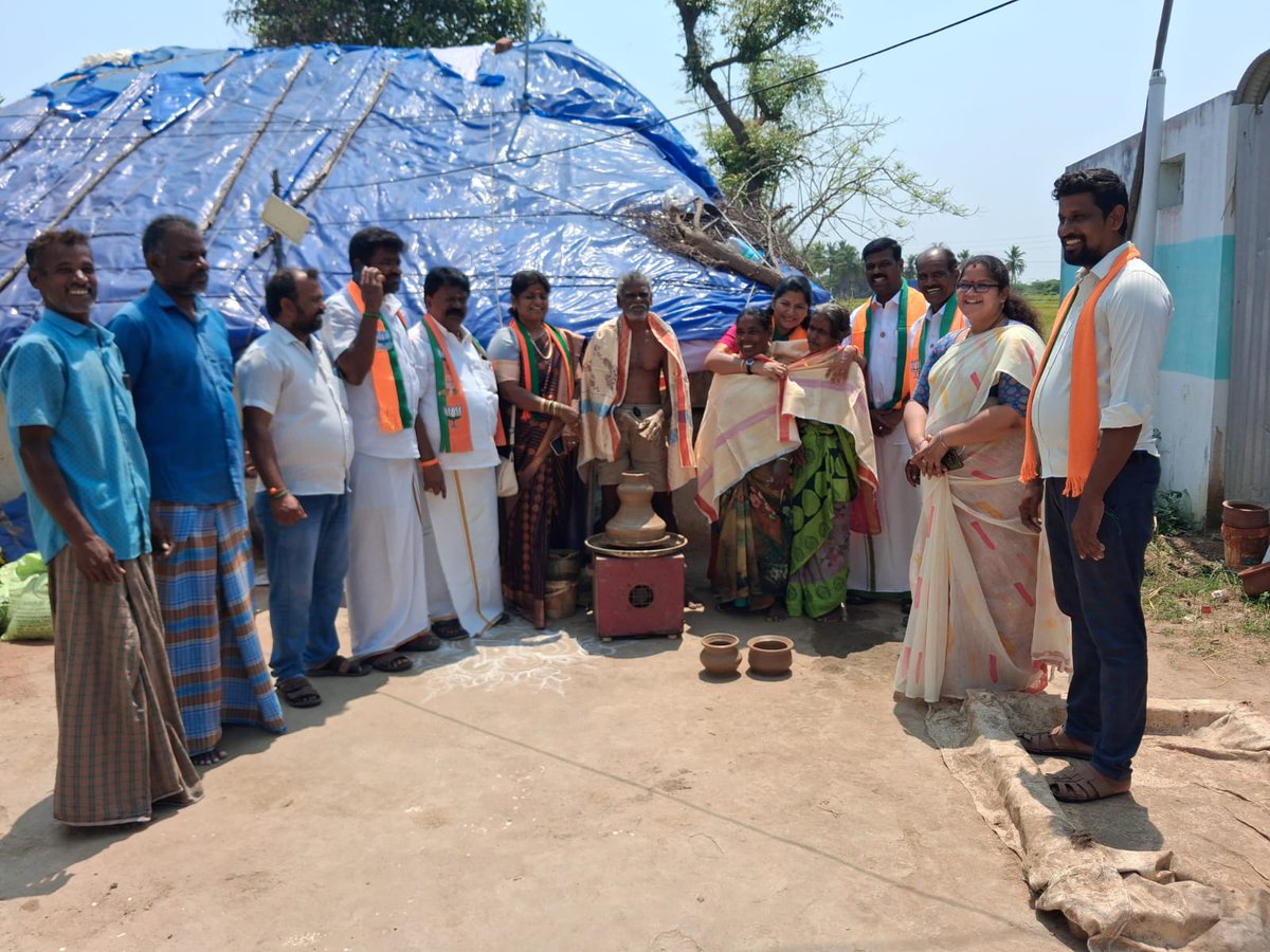 richapandey's tweet photo. Kallakurichi Connect – People with Progress

Attended key district meetings in Kallakurichi, covering Ulundurpet Assembly and visited the divine Parikkal Lakshmi Narasimha Temple.

Interacted with dedicated leaders and karyakartas including Malini, Saranya, Pandirajan, and Thirunavukkarasu. The enthusiasm on the ground reflects a clear wave of support.

Tamil Nadu is ready for change. Under the leadership of Narendra Modi and the strength of NDA, the vision of development and good governance is gaining momentum.

The voice of people is clear – a stronger, progressive Tamil Nadu.

#NDA #AssemblyElections #WomenEmpowerment #Trichy #NarendraModi #BJP

@narendramodi  @AmitShah 
@PiyushGoyal @NitinNabin @blsanthosh  @MenonArvindBJP @ReddySudhakar21 
@DrLMurugan
@NainarBJP 
@KesavaVinayakan
@crkesavan 
@VanathiBJP @PiyushGoyal @PavanRanaRSS @BJP4TamilNadu @bjmm_tn @bjp4delhi @bjpmahilamorcha
@KavisriBjp