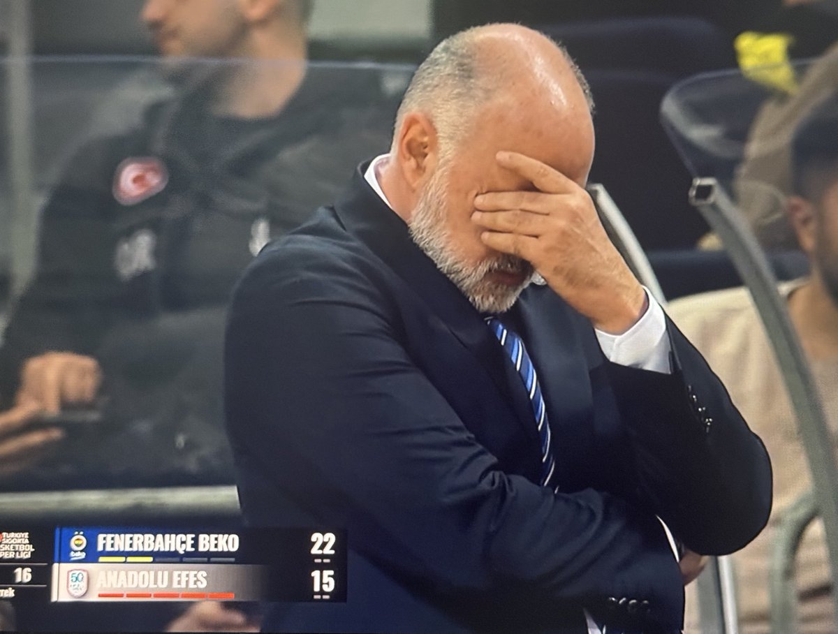 Ζάχος tweet media