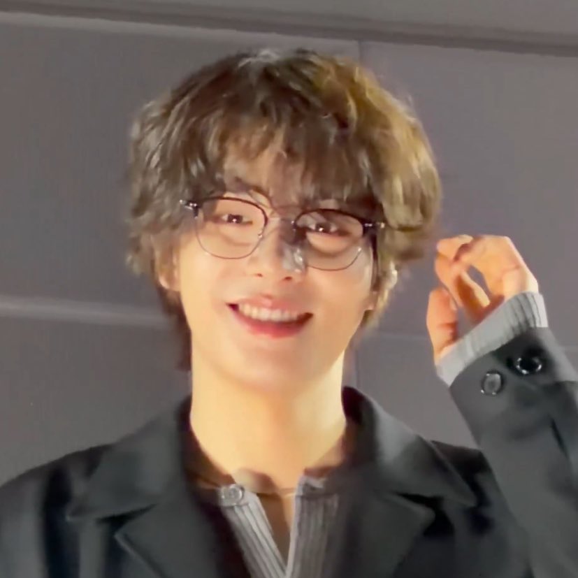 Double P tweet media