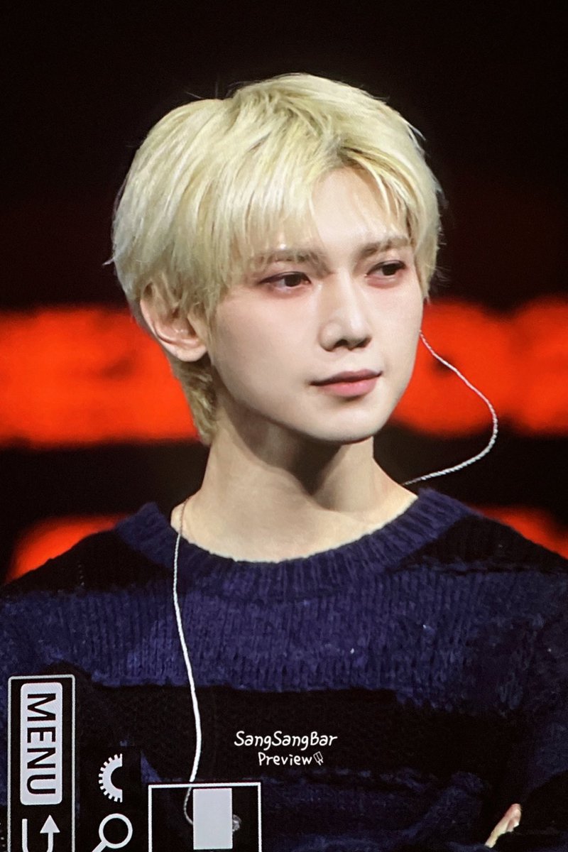 Does Yeosang Look Good Today? tweet media