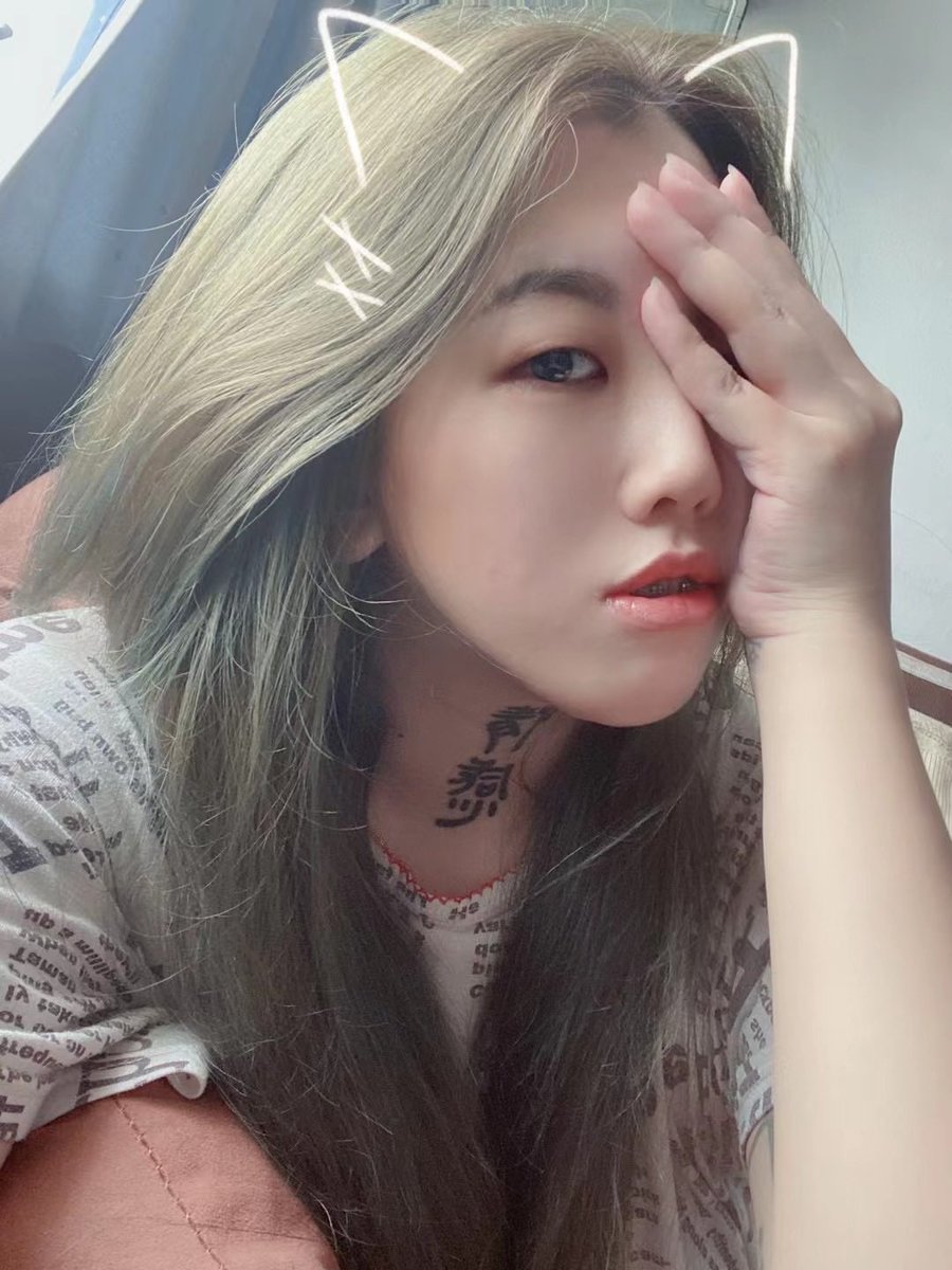 ching_0804 tweet media