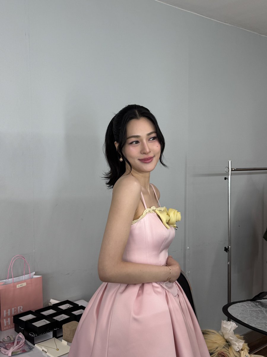 Her Hyness tweet media