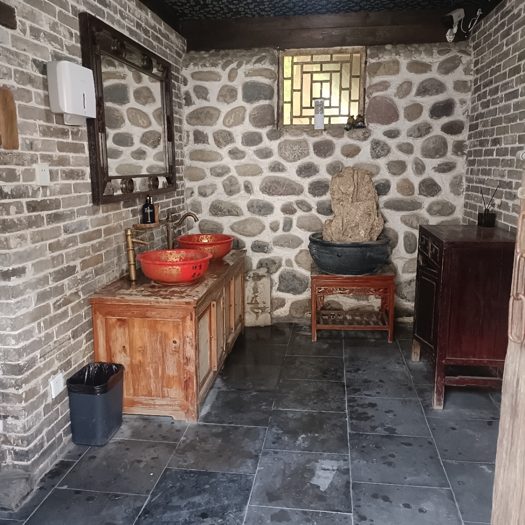 robert brett tweet media