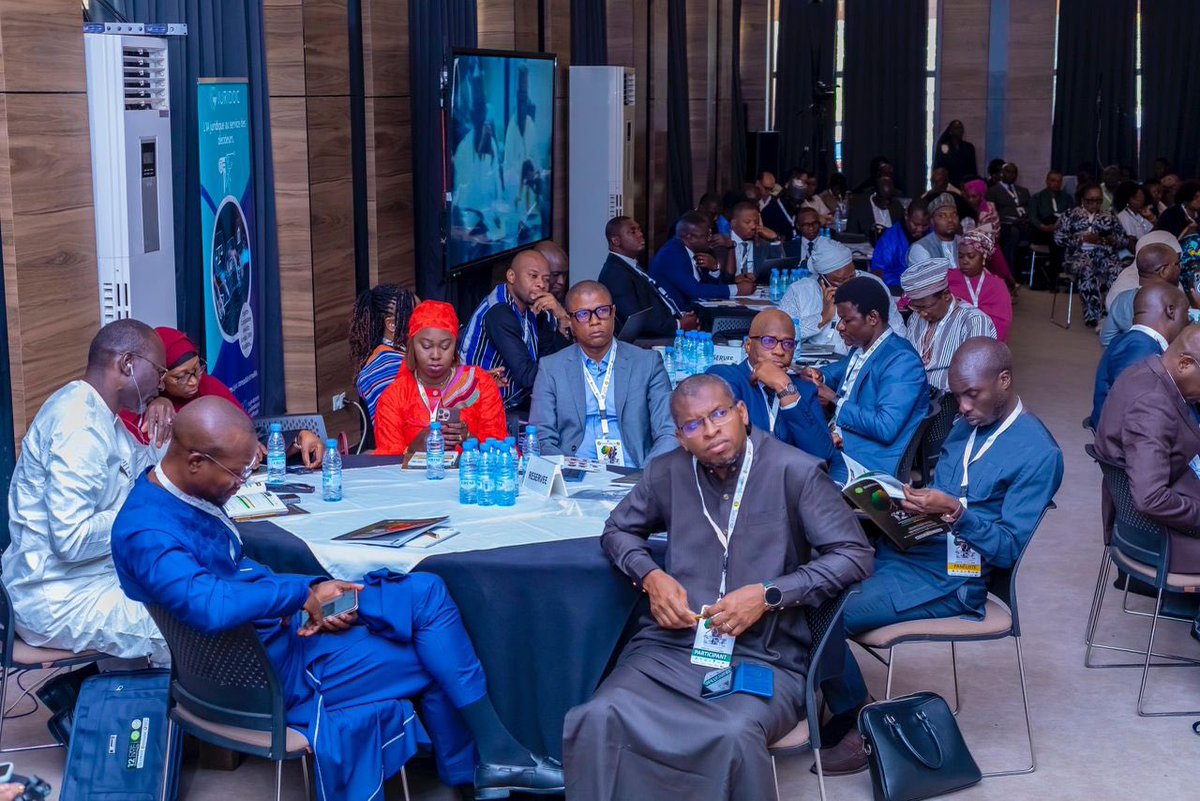 Douanes sénégalaises tweet media