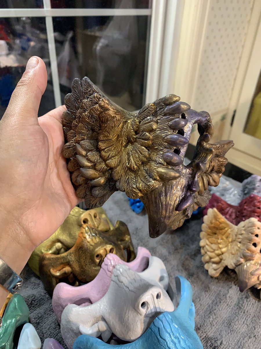 Sometimes Feral Biting tweet media