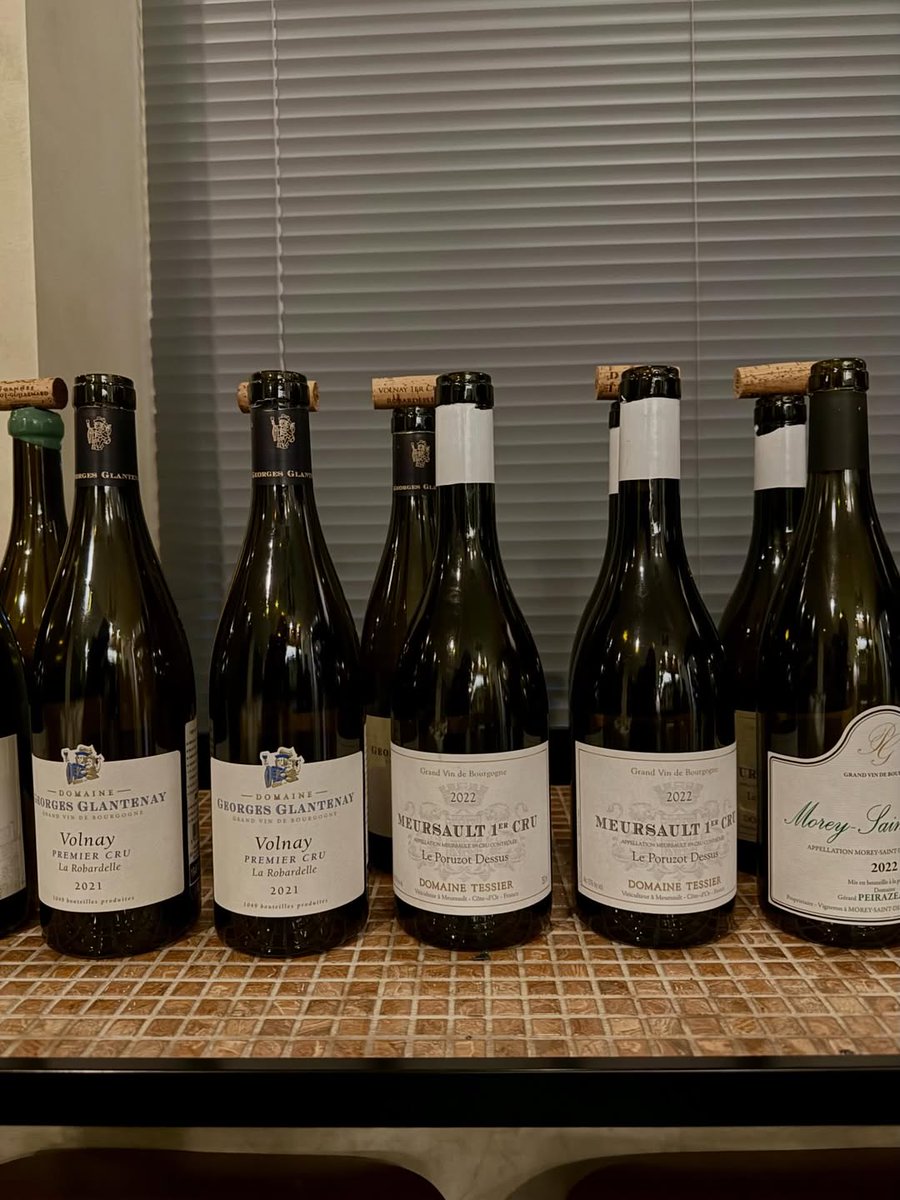 JeannieChoLee's tweet image. Fantastic evening of the Confrerie des Chevaliers du Tastevin of Korea! Celebrating friendship and love with great food and Burgundy wine!

#confrerie #korea #bourgogne #wine #burgundy