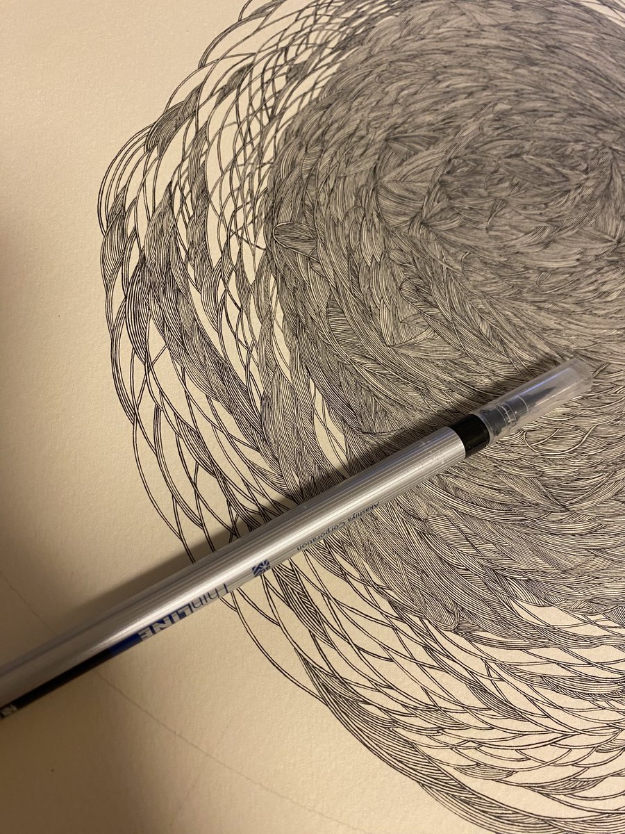 Ryosuke1783's tweet photo. #職業絵師の本気絵を見せる見せて
筆ペン一本で美しい線を旨に、モノクロームの世界を描いています✒︎ https://t.co/VZTKne0ist