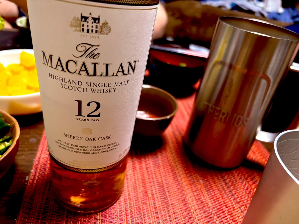 ユリイカ tweet media