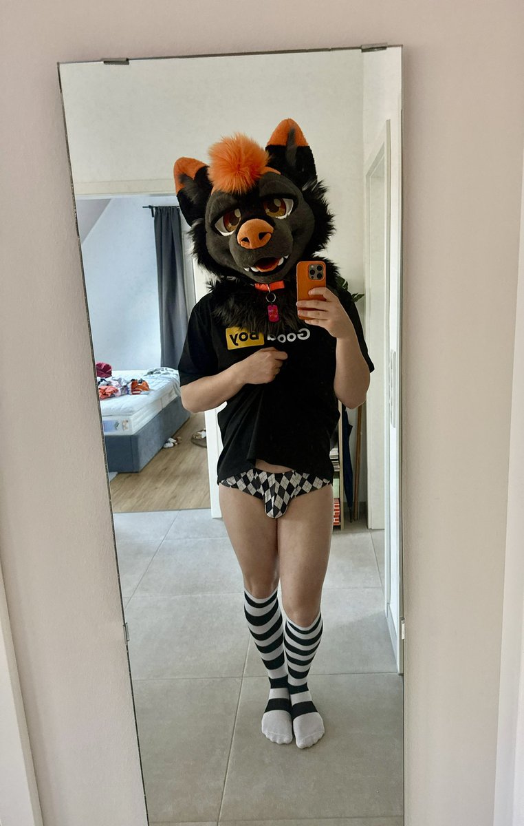 stinkyballs tweet media