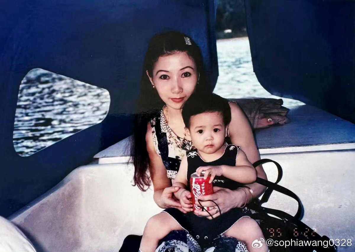 Kang Mo Yeon MAGICMAN2❤️🖤 tweet media