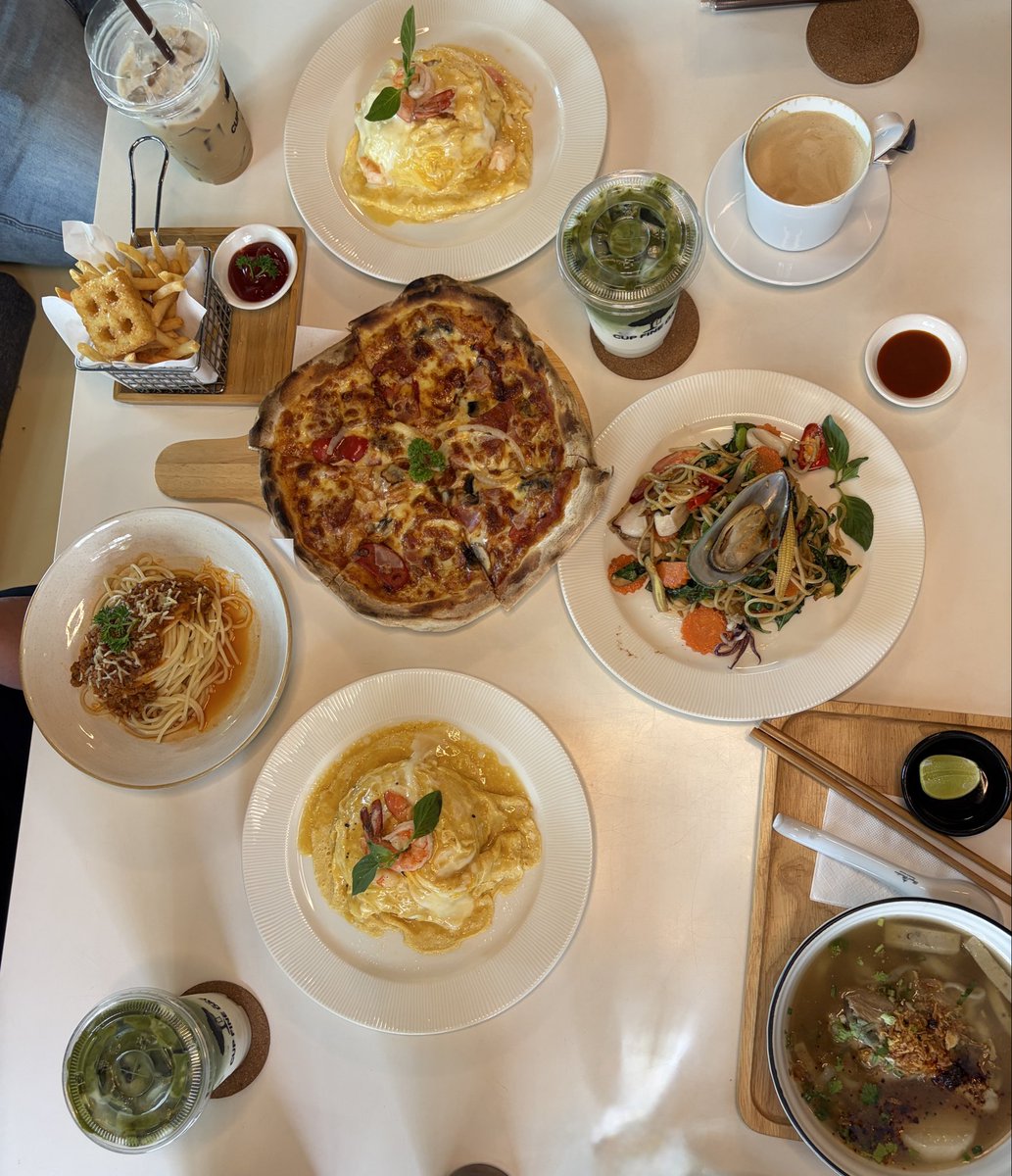 Faye Peraya Malisorn TW tweet media