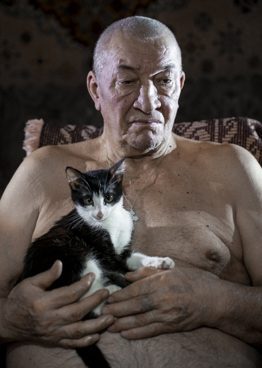 This old man has lived a long life. He has seen a lot in this life | by Urmakova Natali
privatephotoreview.com/2026/03/28/sto…