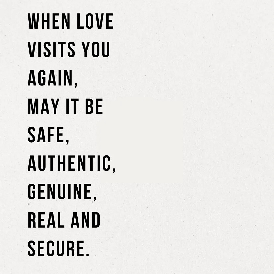 Mini Archillect tweet media