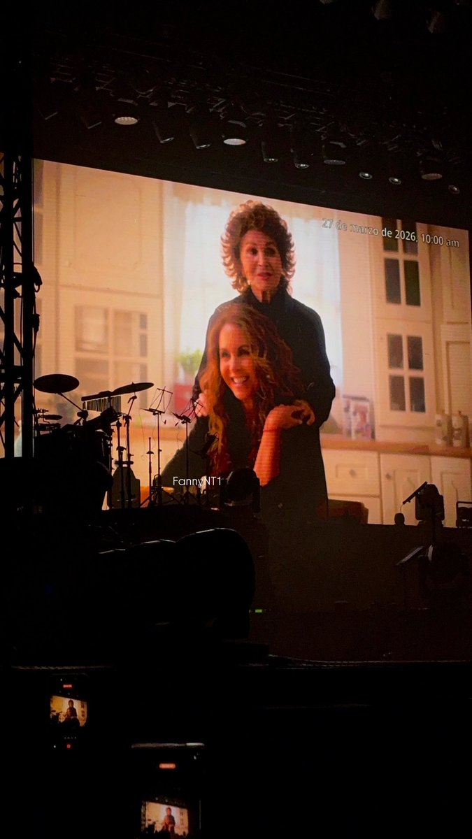 Estefania🐝💚✨ tweet media